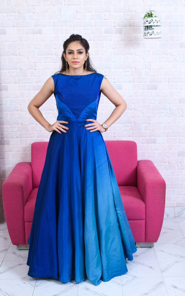 Blue color georgette designer gown-cheohanoi.vn