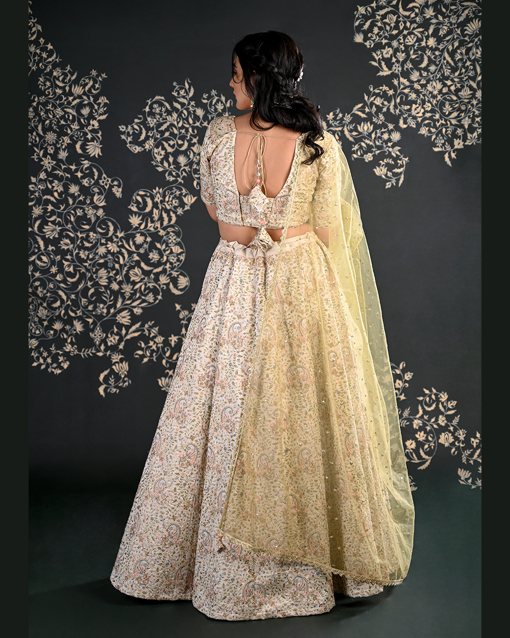 Punjabi Bride Long Veil Red Shadi Jora Fully Handmade Embellishment Lehenga  Choli Anarkali Dress New -