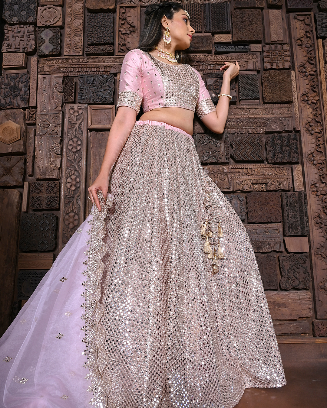 Elegant Winter Wedding Outfits for Every Function: Velvet Lehenga, Brocade  Sari & More! | WeddingBazaar