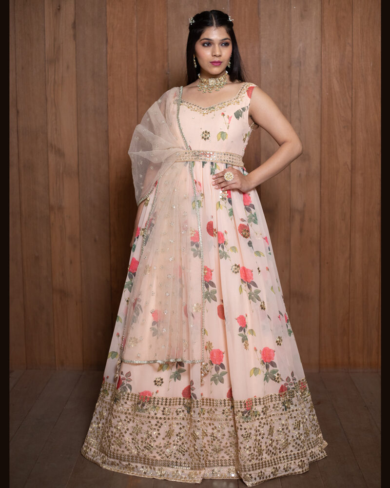 women gerogatte printed wedding were fanct letest gown with dupatta (peach  gown-s) : Amazon.in: Fashion